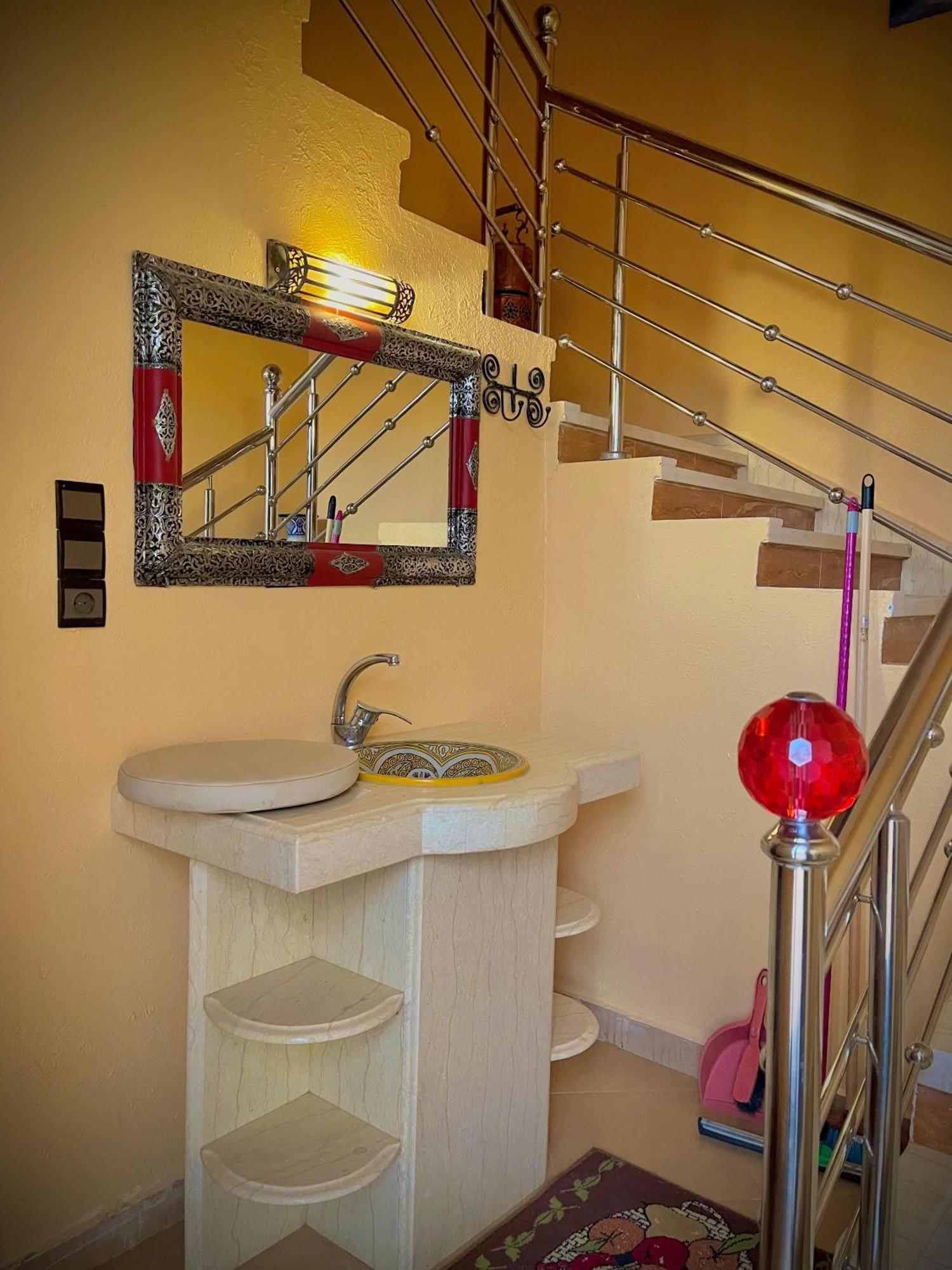 Luxury Family Apartment Merzouga Exterior photo